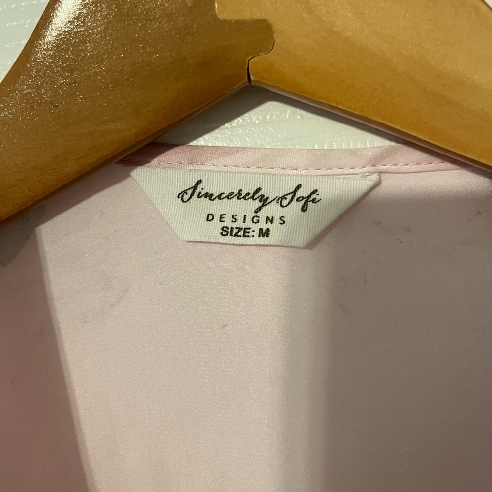 Blush Floral Satin Robe - Picture 2 of 2